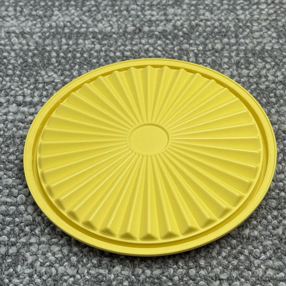 Vintage 1970's Tupperware Yellow Round Nesting‎ Canister 7 In Tall